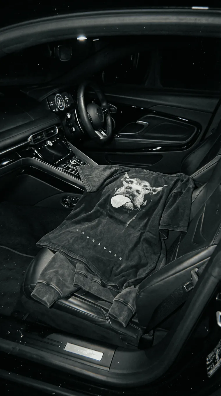 Creativo generado con IA: Concepto de marca